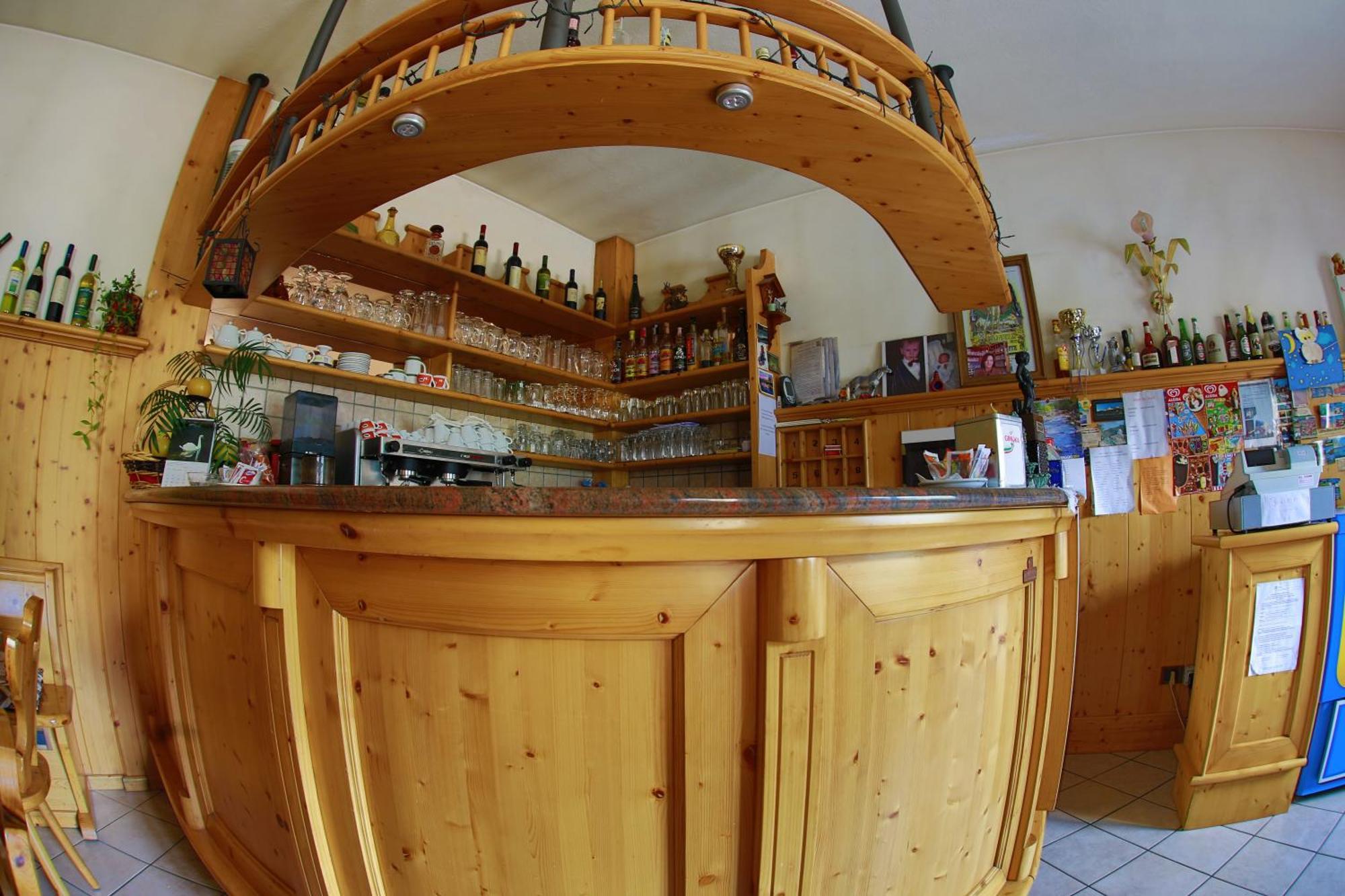 Albergo Eden Понте ди Леньо Екстериор снимка